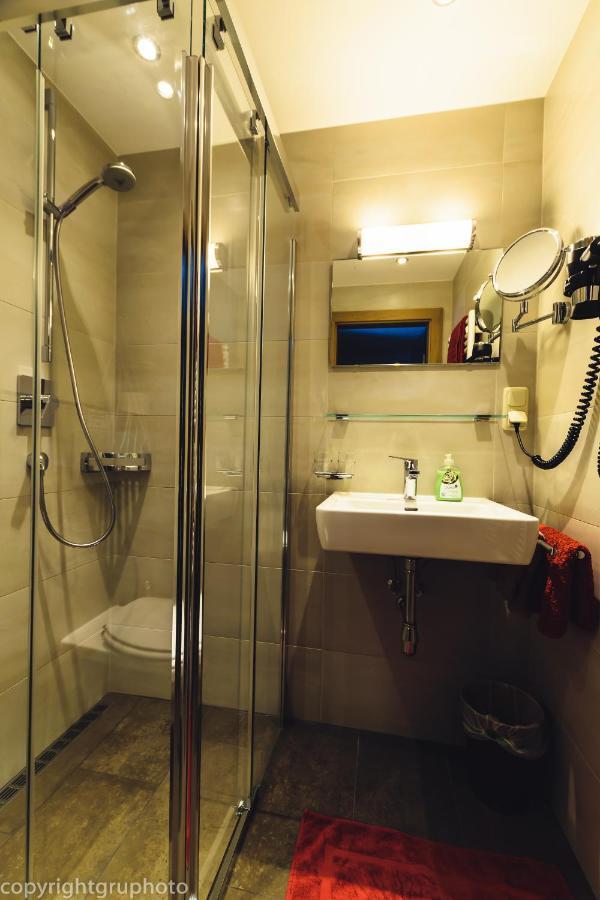 Haus Stockibach Otel Sankt Anton am Arlberg Dış mekan fotoğraf
